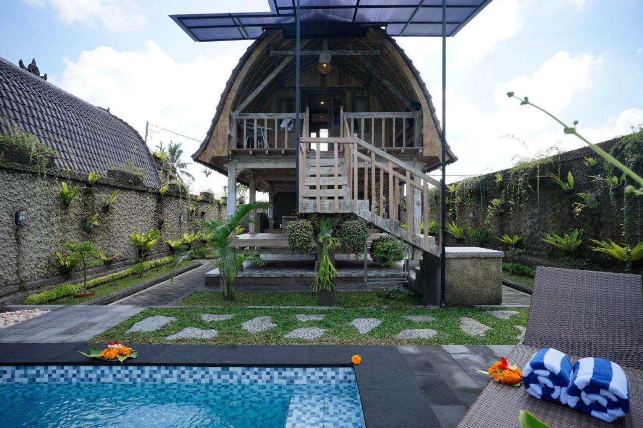 Villa Alvia Joglo House & Private Pool à Tampaksiring Extérieur photo
